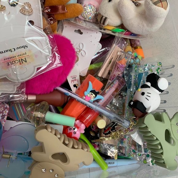 Accessories - Mystery Bag with novelty accessories and jewelry